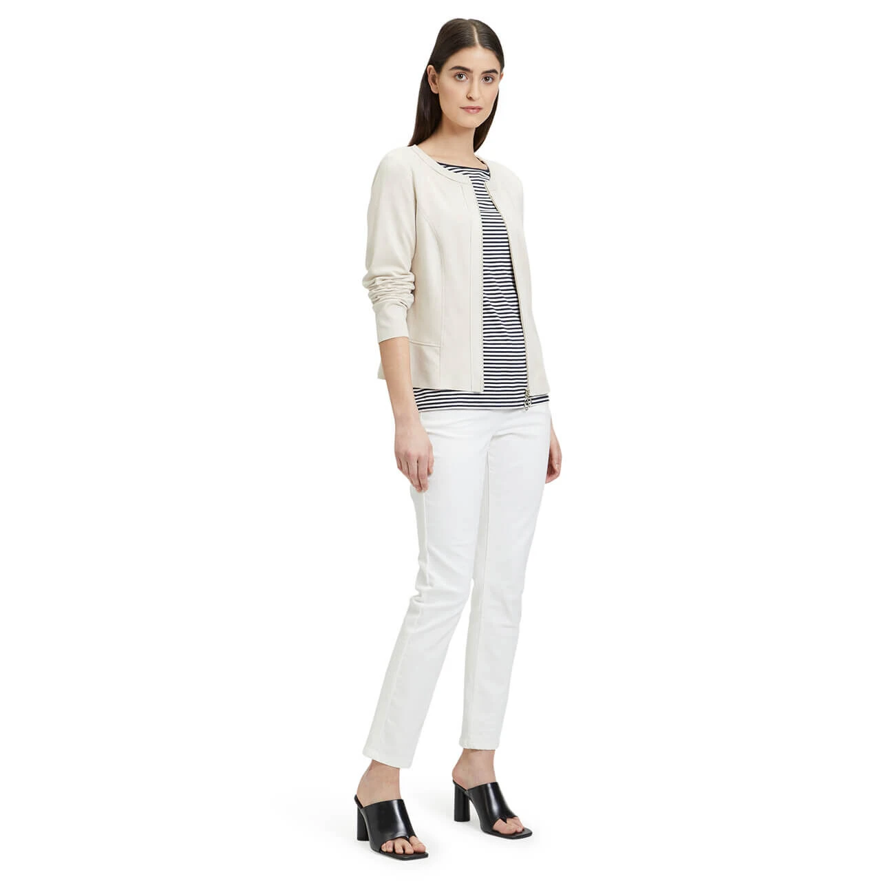 Betty Barclay Damen Velours Jacke Powder Sand 7 Betty Barclay Damen Velours Jacke Powder Sand – Bild 5