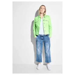 Cecil Damen Jeansjacke Matcha Lime -Wellensteyn Shop cecil denim jacked colored jeansjacke gruen 15742 model