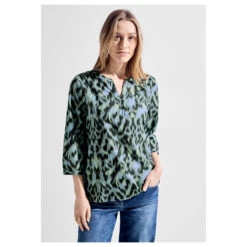 Cecil Damen 3/4 Arm Bluse Printed Light Cotton Strong Khaki Printed -Wellensteyn Shop cecil printed light cotton blouse bluse gruen 35382 model vorne