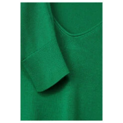 Cecil Damen Pullover Rounded V-Neck Easy Green 11 Cecil Damen Pullover Rounded V-Neck Easy Green -Wellensteyn Shop cecil pullover rounded v neck green 15069 detail