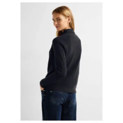 Cecil Damen Strickjacke Cosy Structured Zip Cardigan Night Sky Blue -Wellensteyn Shop cecil strickjacke dunkelblau 14077 model hinten