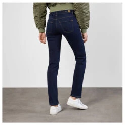 MAC Dream Jeans Dark Washed 9 MAC Dream Jeans Dark Washed -Wellensteyn Shop mac dream jeans dark washed d826 model hinten