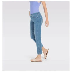 MAC Dream Chic 7/8 Jeans Simple Blue Washed Wonderlight -Wellensteyn Shop mac jeans dream chic 7 8 blau d289 model seite