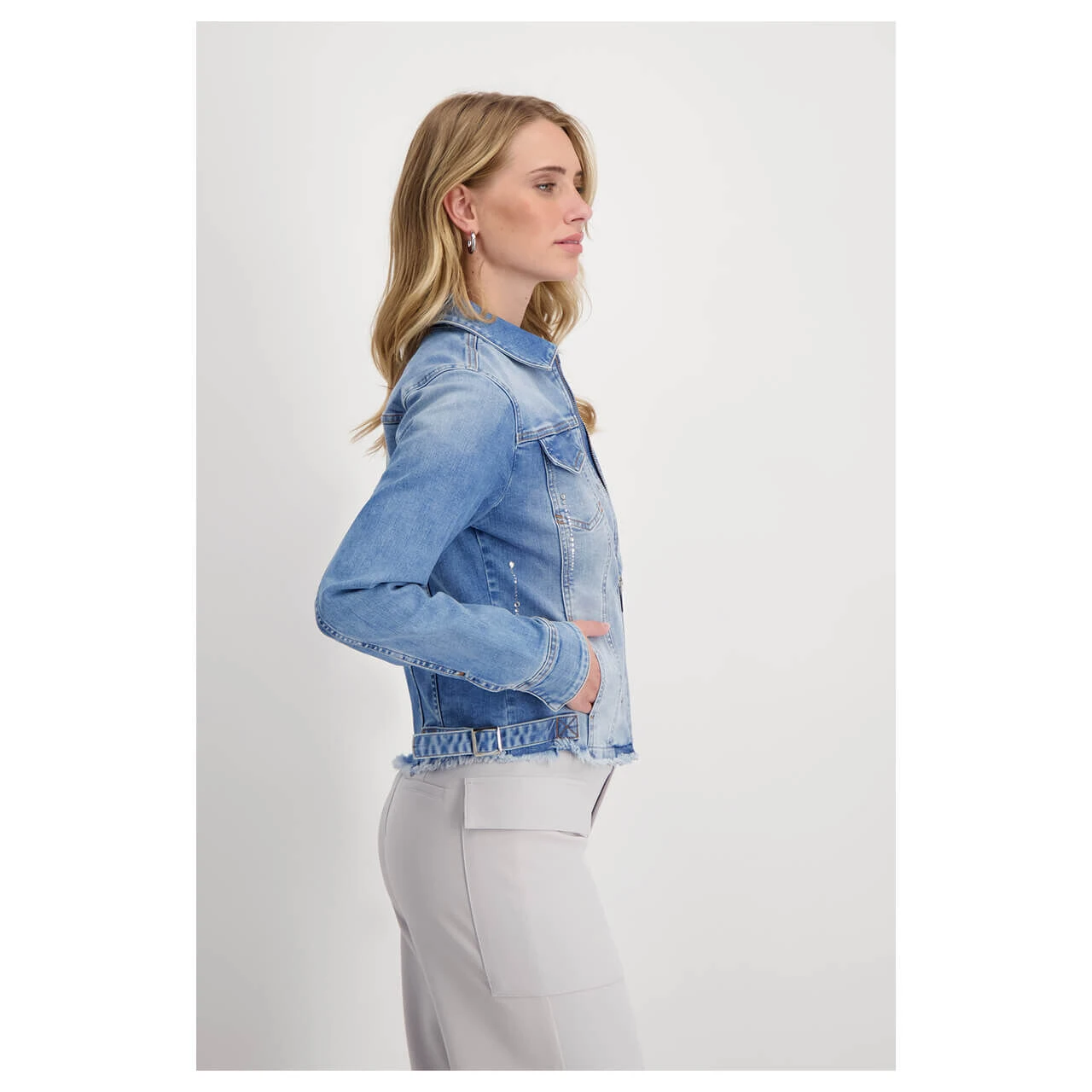 Monari Damen Jeansjacke Bleached Blue Fringe 5 Monari Damen Jeansjacke Bleached Blue Fringe – Bild 3