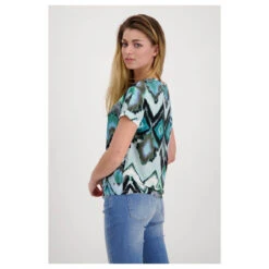 Monari Damen T-Shirt Fresh Mint Print -Wellensteyn Shop monari shirt blau gruen 614 ansicht model seitlich