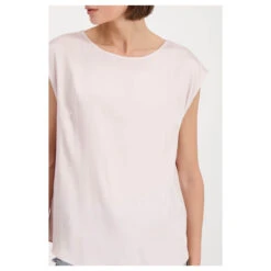 Monari Damen Kurzarm Bluse Silky Light Rose -Wellensteyn Shop monari shirt silk coconut bay 478 detail model vorn