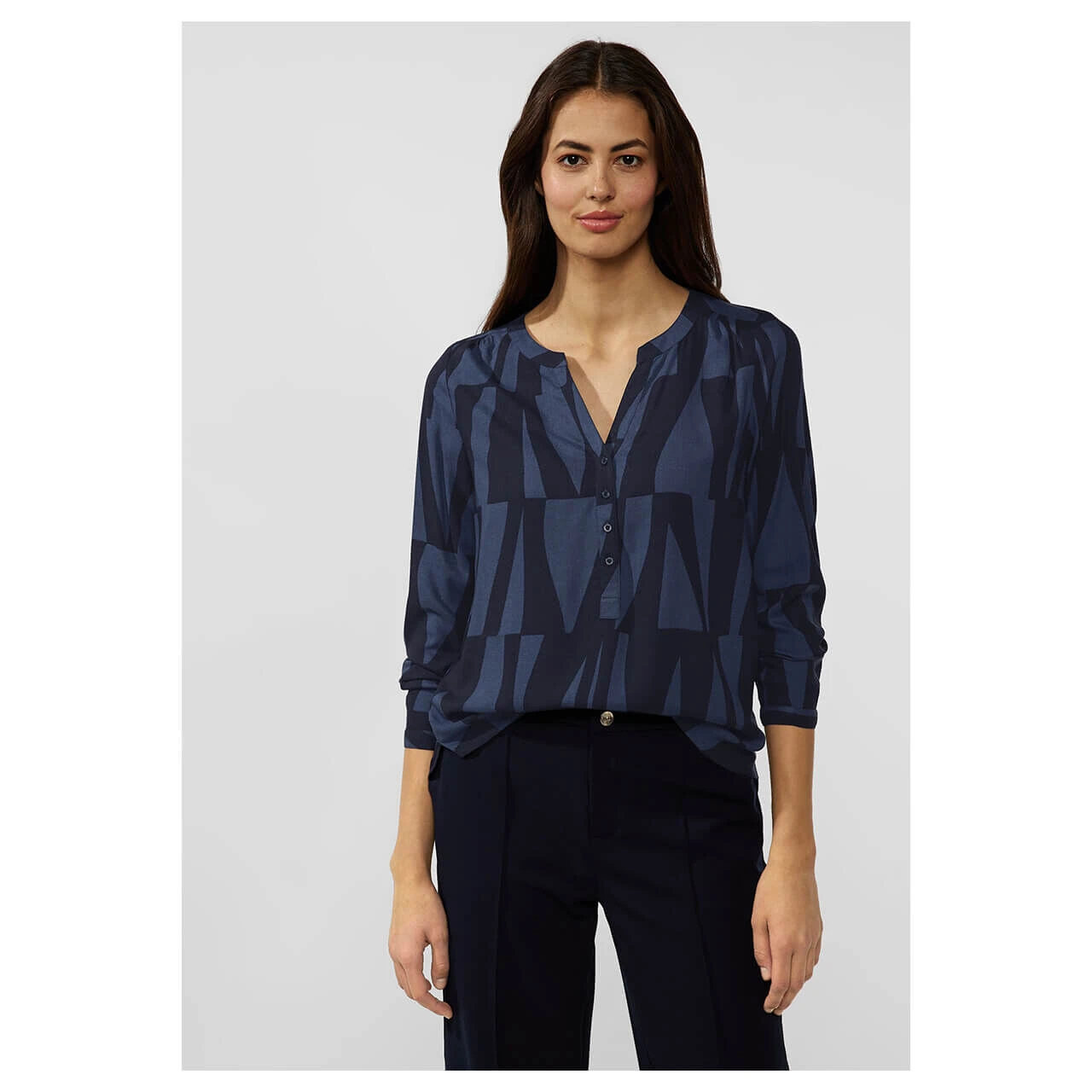 Street One Bamika Damen Langarm Bluse Deep Blue Printed Graphic Print 4 Street One Bamika Damen Langarm Bluse Deep Blue Printed Graphic Print – Bild 2