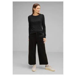 Street One Damen Langarm Shirt Basic Black -Wellensteyn Shop street one long sleeves basic langarmshirt schwarz 10001 model vorne