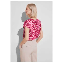 Street One Damen Kurzarm Bluse Splitneck Magnolia Pink 9 Street One Damen Kurzarm Bluse Splitneck Magnolia Pink -Wellensteyn Shop street one shirtblouse with splitneck rosa 35755 model hinten