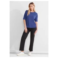 Street One Damen T-Shirt Silk Look Intense Royal Blue -Wellensteyn Shop street one silk look shirt blau 15614 model