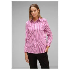 Street One Damen Langarm Bluse Striped Office Bright Cozy Pink -Wellensteyn Shop street one striped office blouse hemdbluse rosa 25463 model vorne