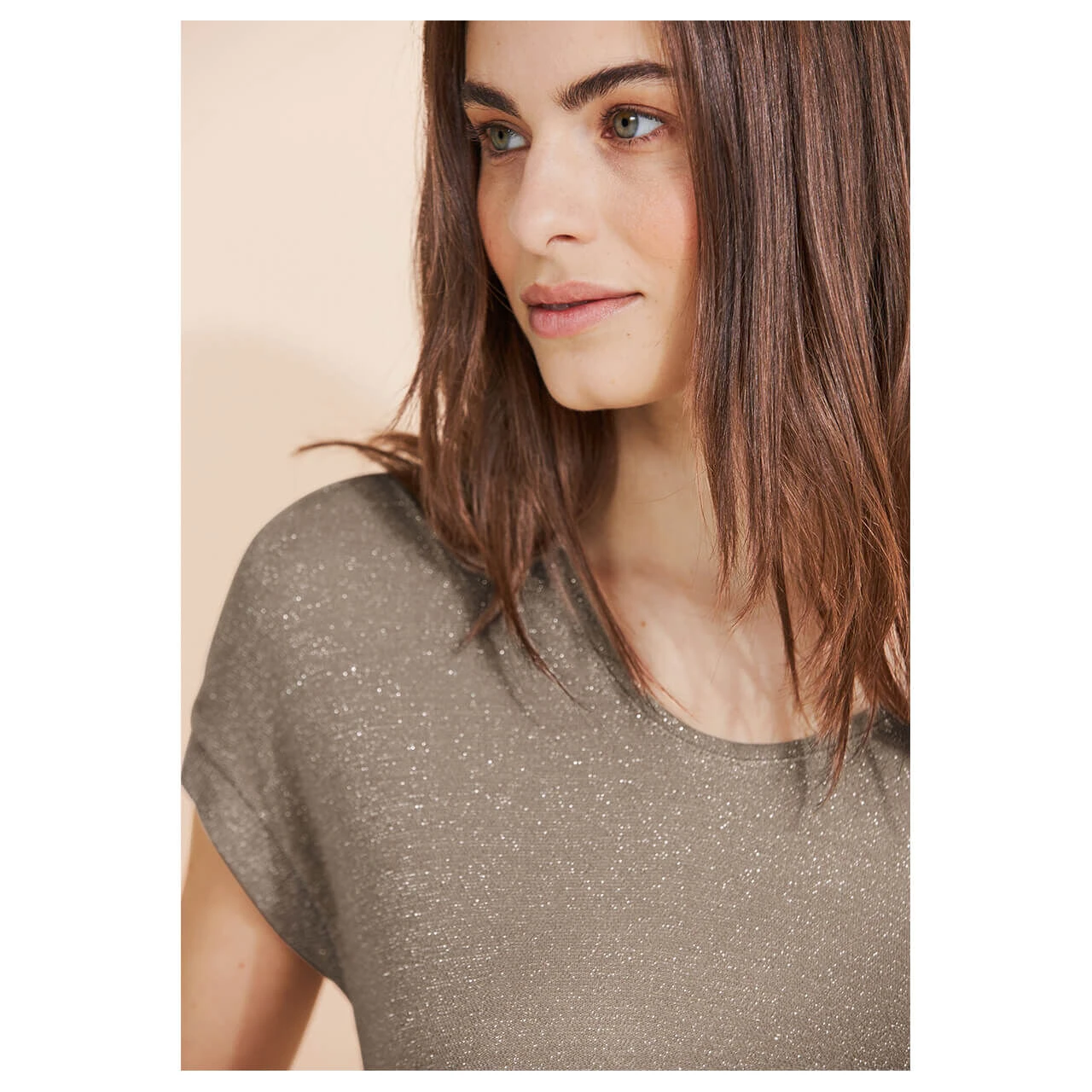 Street One Damen T-Shirt V-neck Shiny Safari Beige 7 Street One Damen T-Shirt V-neck Shiny Safari Beige – Bild 5